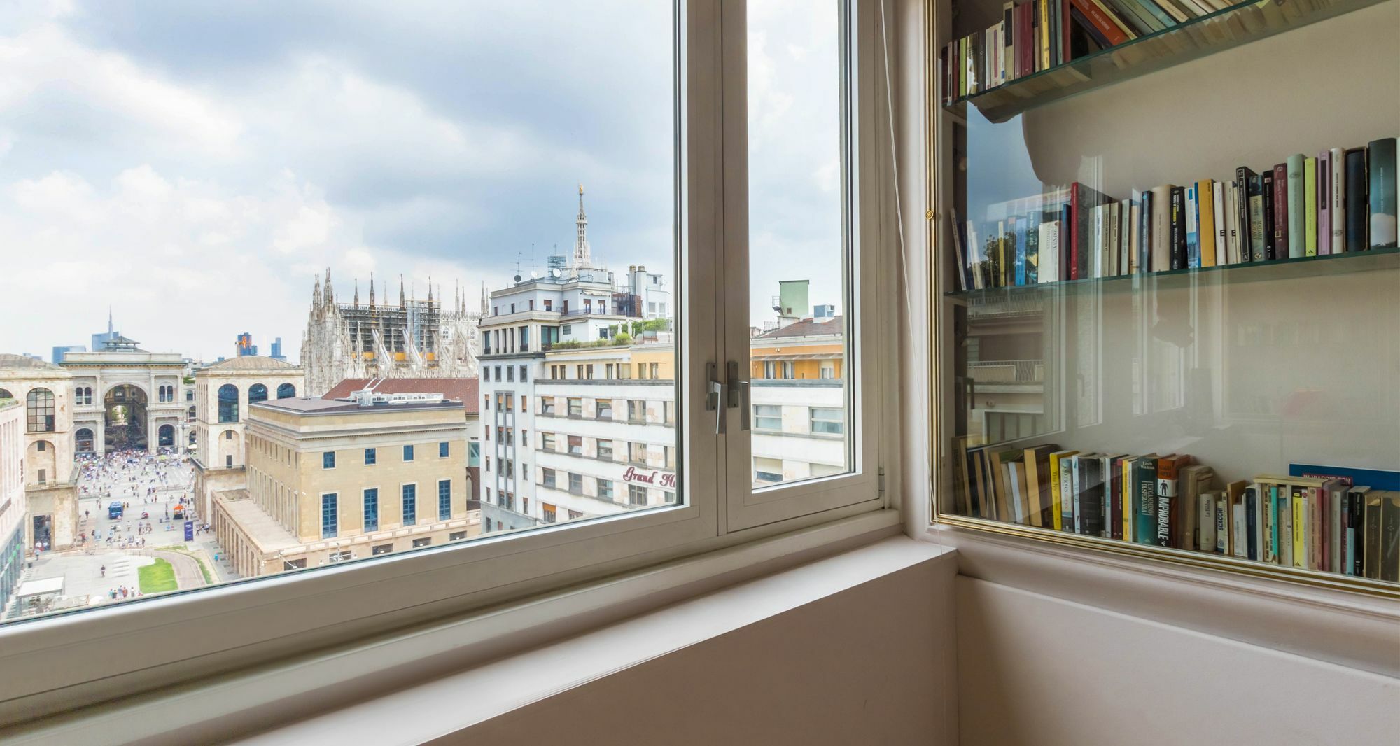 Hintown Duomo Amazing View. Apartment Milan Luaran gambar
